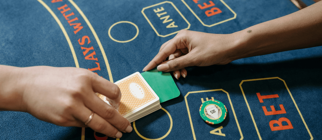 Khám phá tiện ích và ưu điểm của máy tính online chất lượng 570